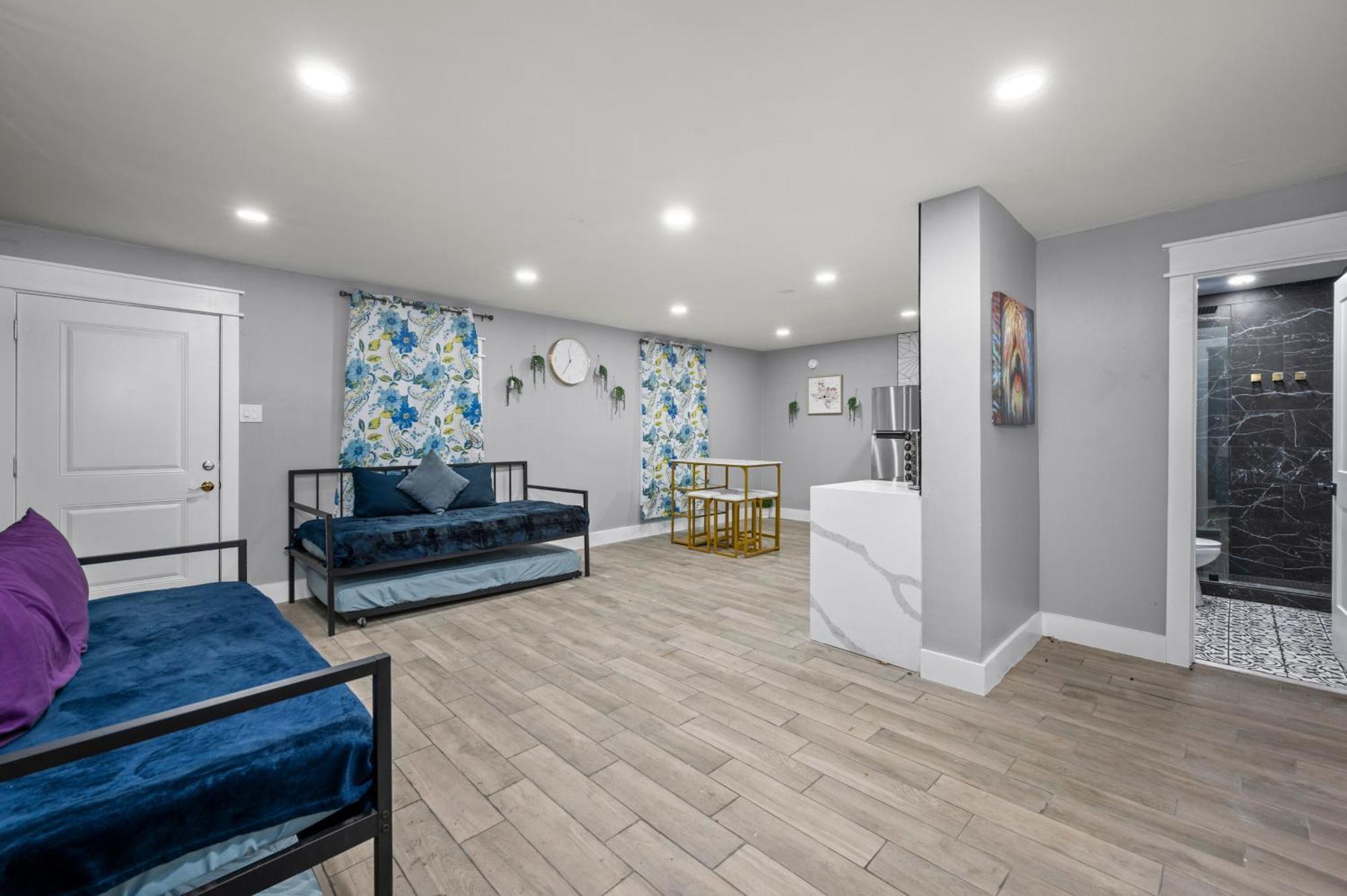 Comfortable 2Br Uptown Escape With Free Park Houston Dış mekan fotoğraf