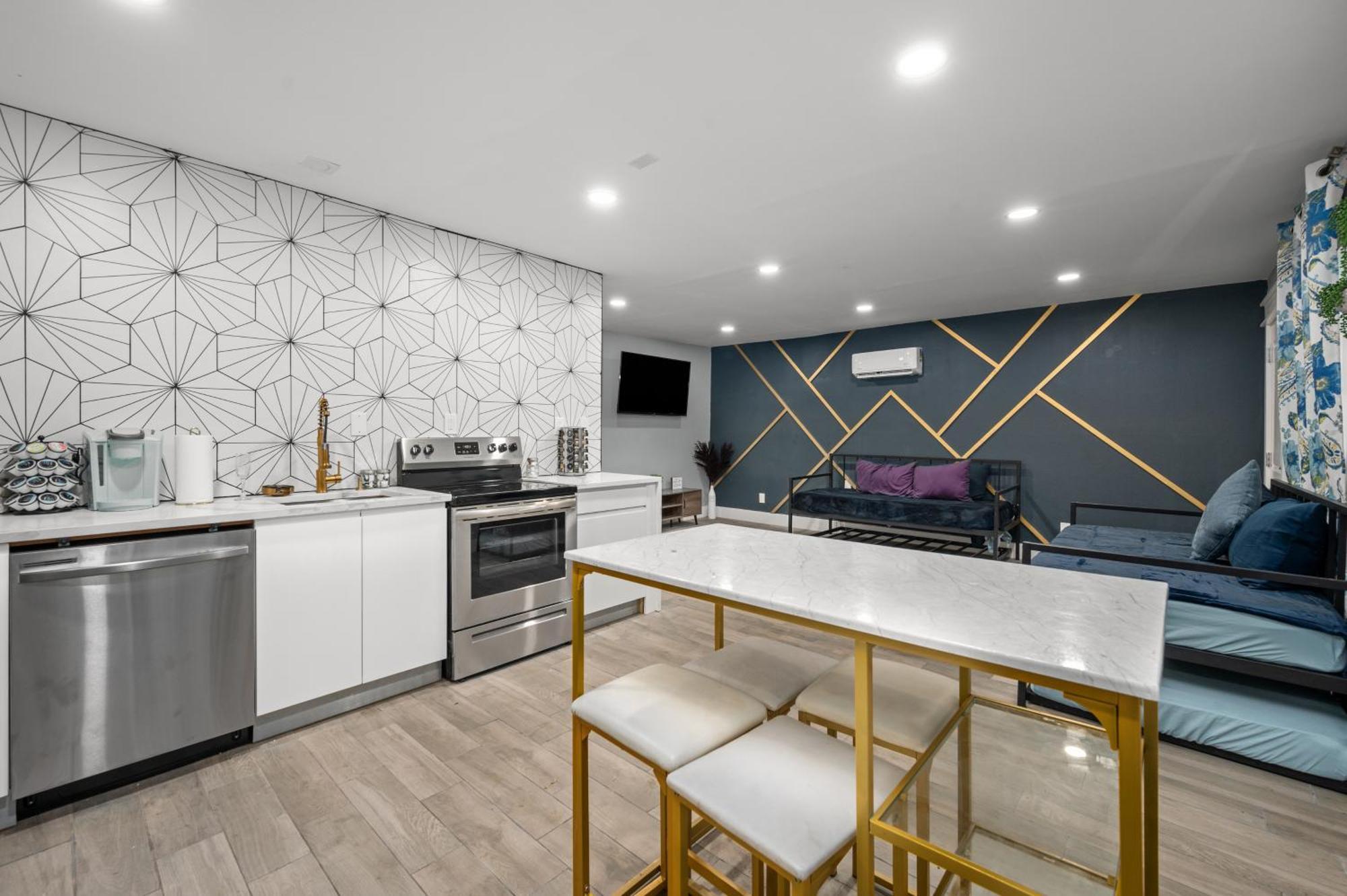 Comfortable 2Br Uptown Escape With Free Park Houston Dış mekan fotoğraf